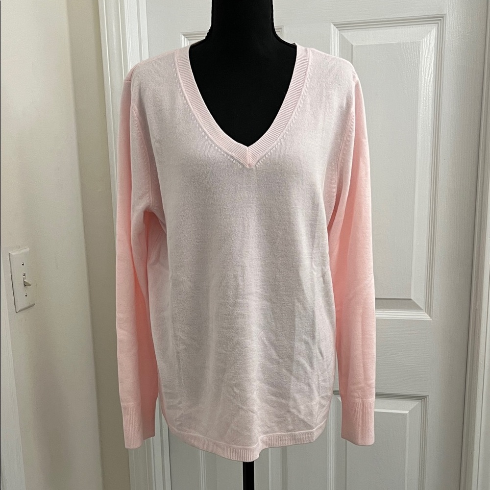 Croft & Barrow Soft Pink V-Neck Sweater